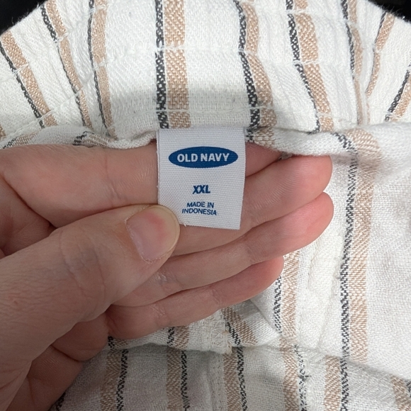 Old Navy Linen Blend Striped Tan and White Women's Shorts in Size XXL - Picture 11 of 13